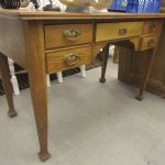 692 5571 WRITING DESK